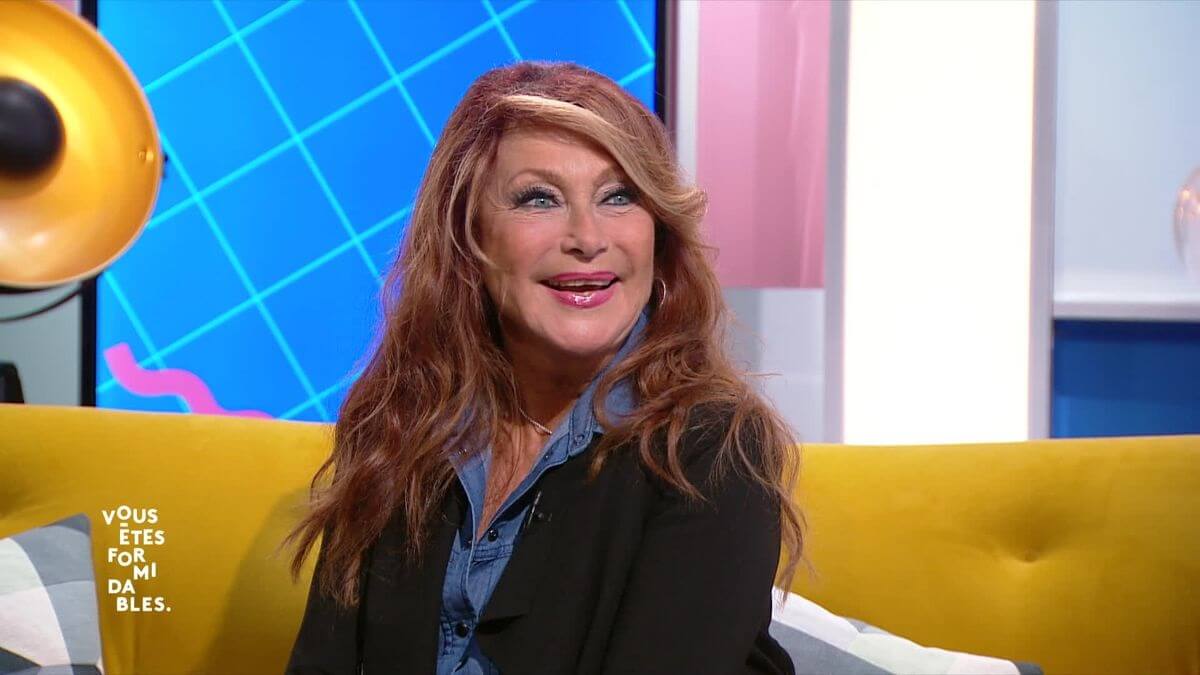 Julie Pietri répond aux critiques sur son âge : "Moi, je suis très fière…"