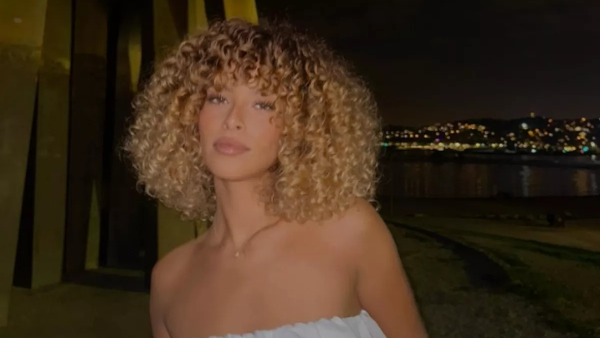 Julie Zitouni (Miss Provence) réagit aux explications de Miss Aquitaine : &quot;Elle se dédouane&quot;