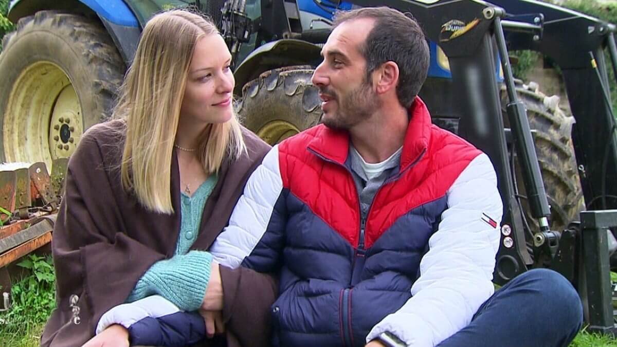 Julien (ADP) revient sur sa rupture avec Louise, &quot;Elle m'a annoncé que c'était fini par message&quot;