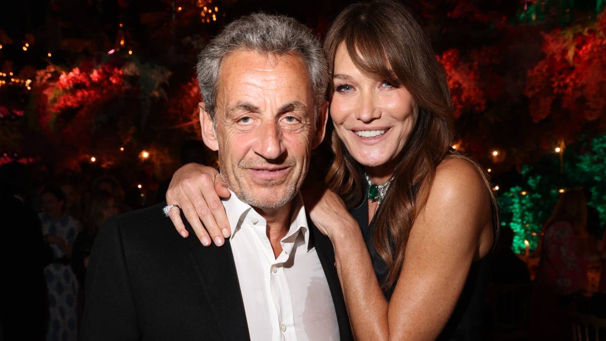 Nicolas Sarkozy inquiet face à l'exposition de sa Giulia sur la Toile ? "Bien sûr mais..."