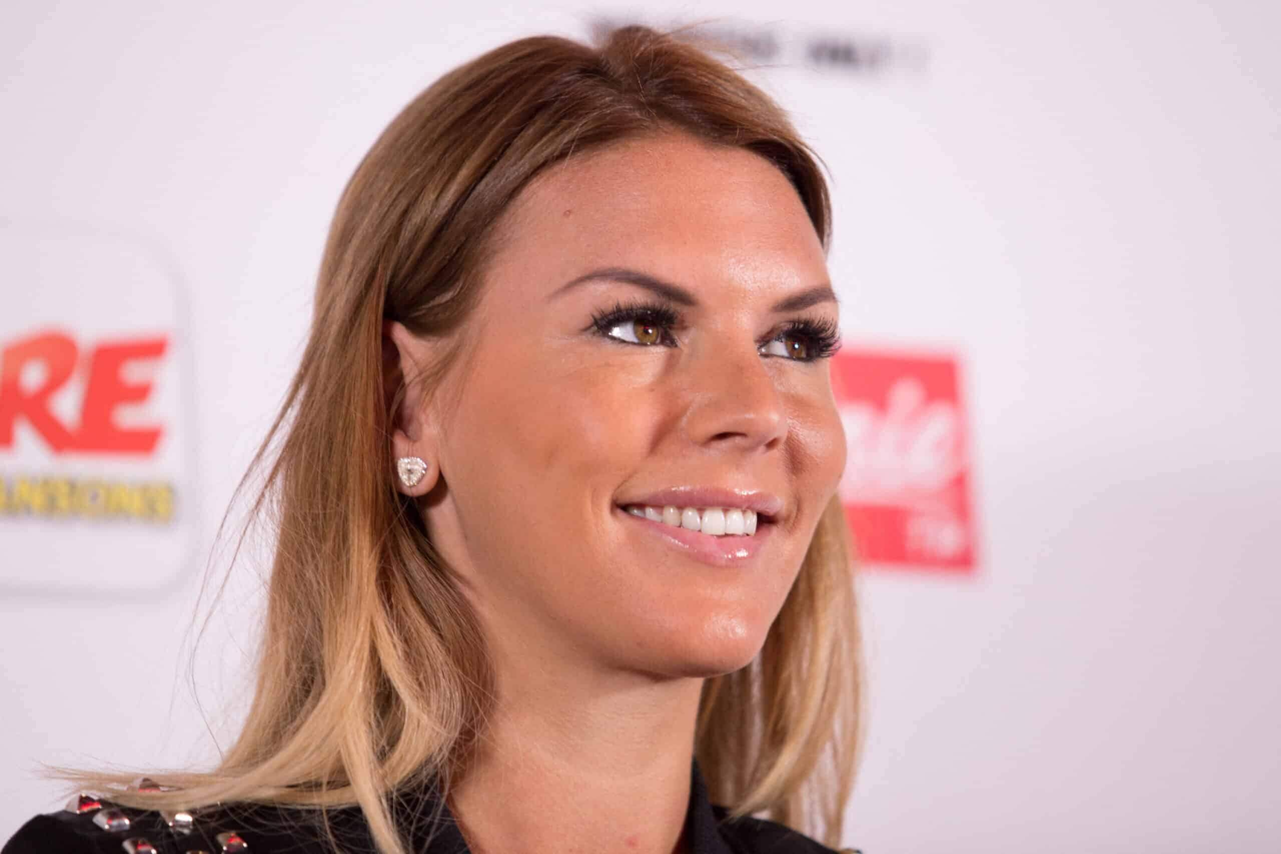 Amélie Neten s’attaque publiquement à la production de "La Bataille" : "Je balancerai les off…"