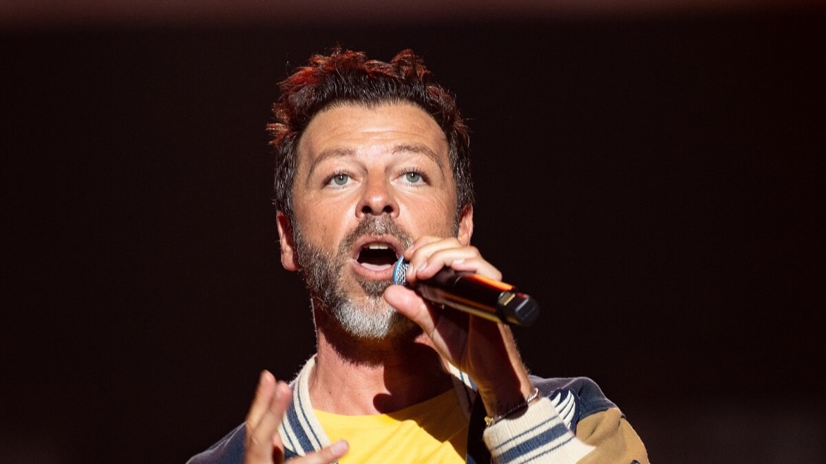 Les Enfoirés 2026 : Christophe Maé impressionné par les nouvelles recrues Héléna et Marine… "Elles sont complètement décomplexées"