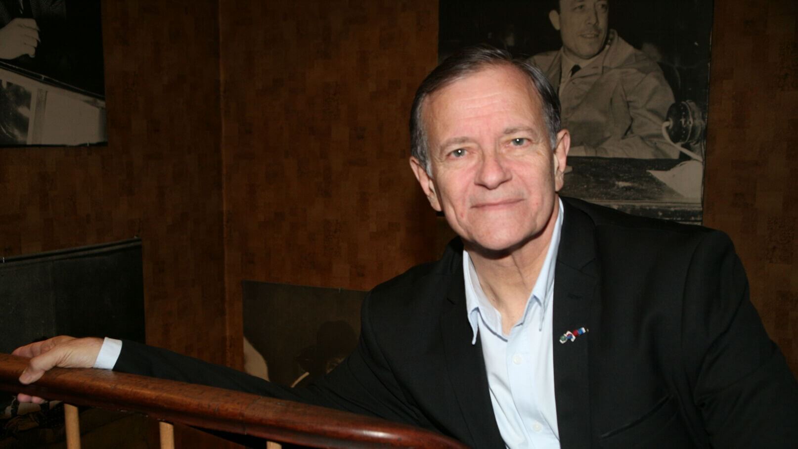 Francis Huster cash sur son différend avec Emmanuel Macron : "J’ai arrêté de jouer…"