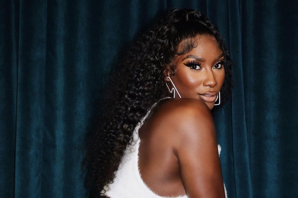 Aya Nakamura en couple avec RK, le rappeur se confie sur leur relation : "Je suis heureux"