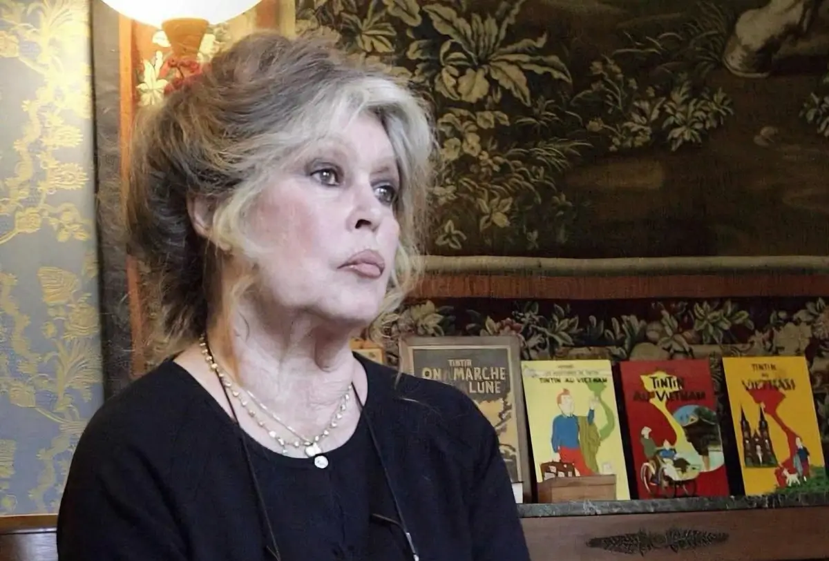 Obsèques de Brigitte Bardot : ces messages bouleversants de sa sœur et sa nièce "Je perds une seconde mère…"