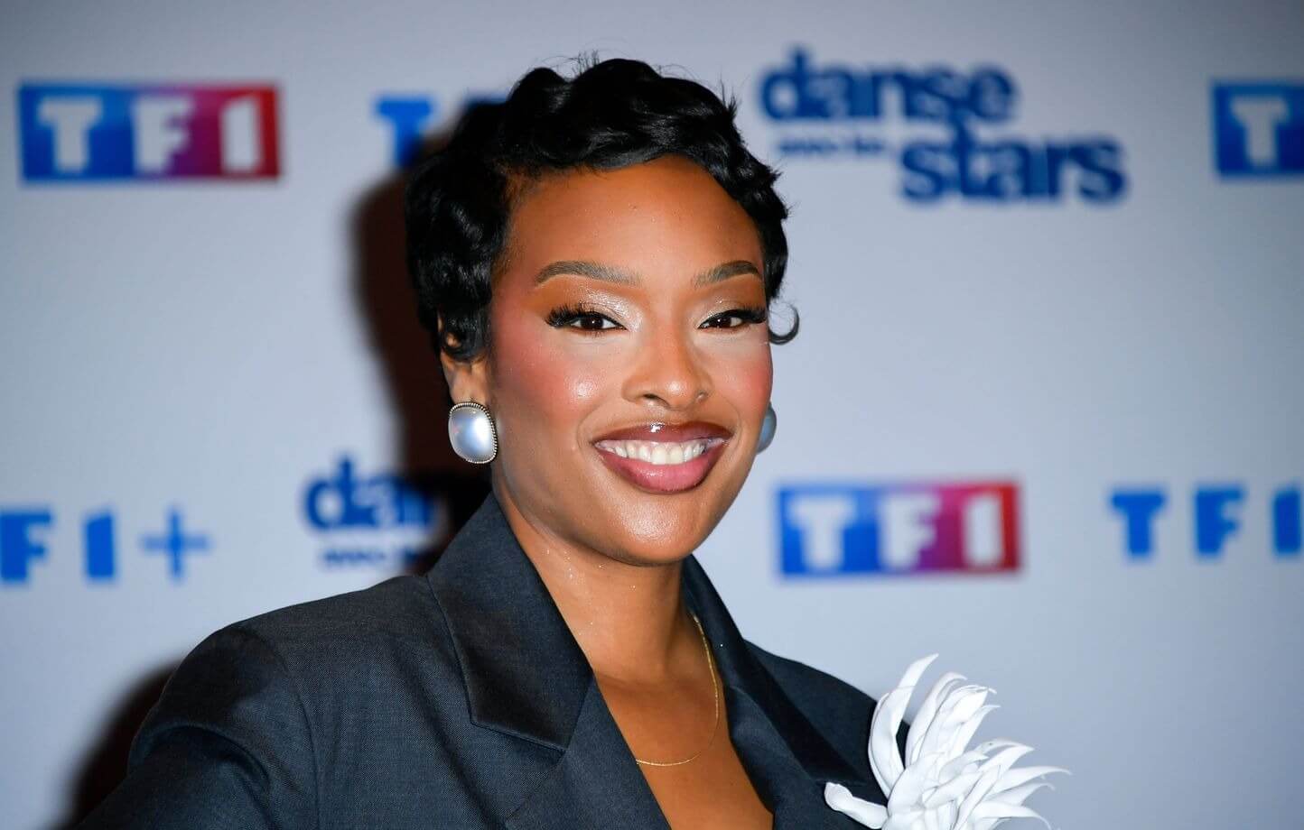 StarMag.com StarMag.com