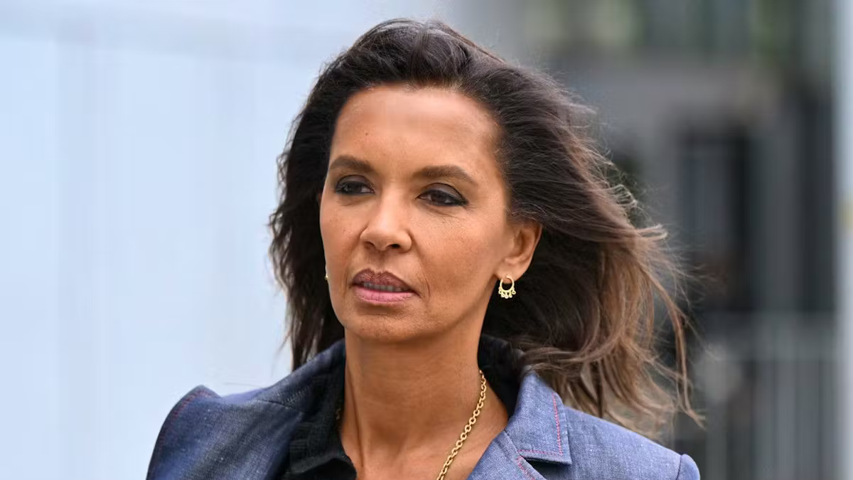 Karine Le Marchand prise pour cible par les haters, un chroniqueur de TBT9 prend sa défense !