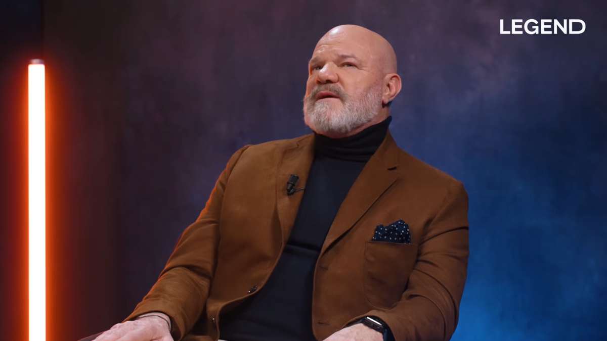 "Une boule sous le bras" : cet accident de cuisine qui a conduit Philippe Etchebest à l’hôpital