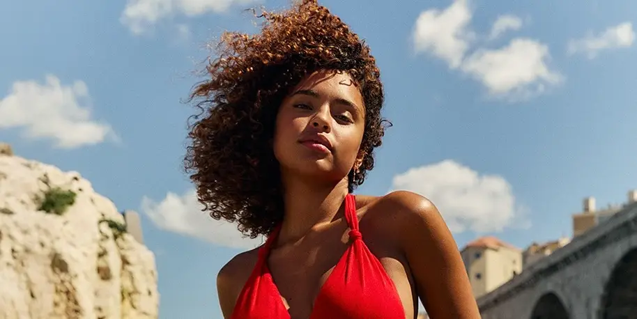 Paola Locatelli contactée par des footballeurs alors qu'elle était mineure ?