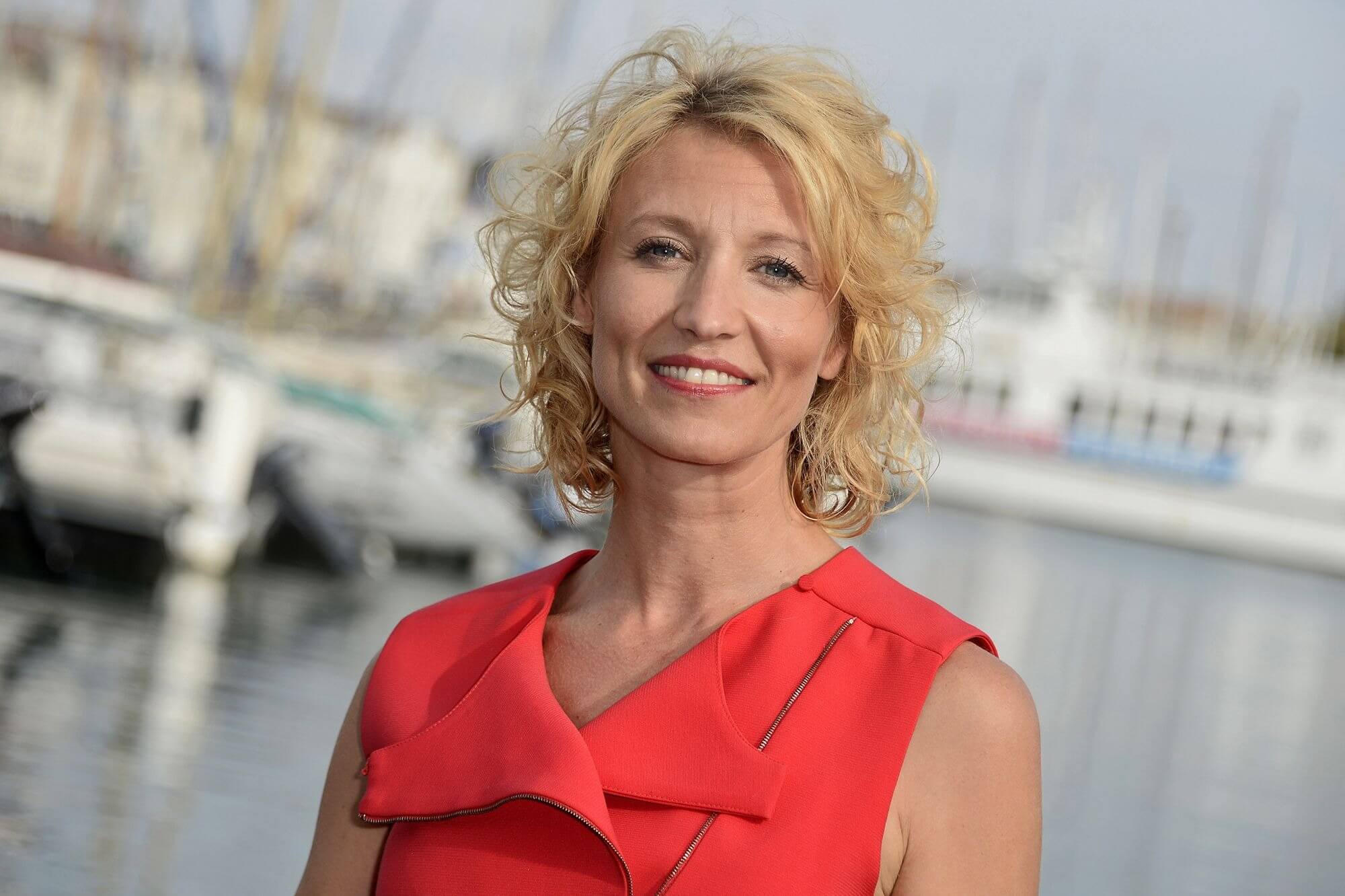 Alexandra Lamy raconte le harcèlement dont elle a été victime à ses débuts : "Les mecs se servaient…"