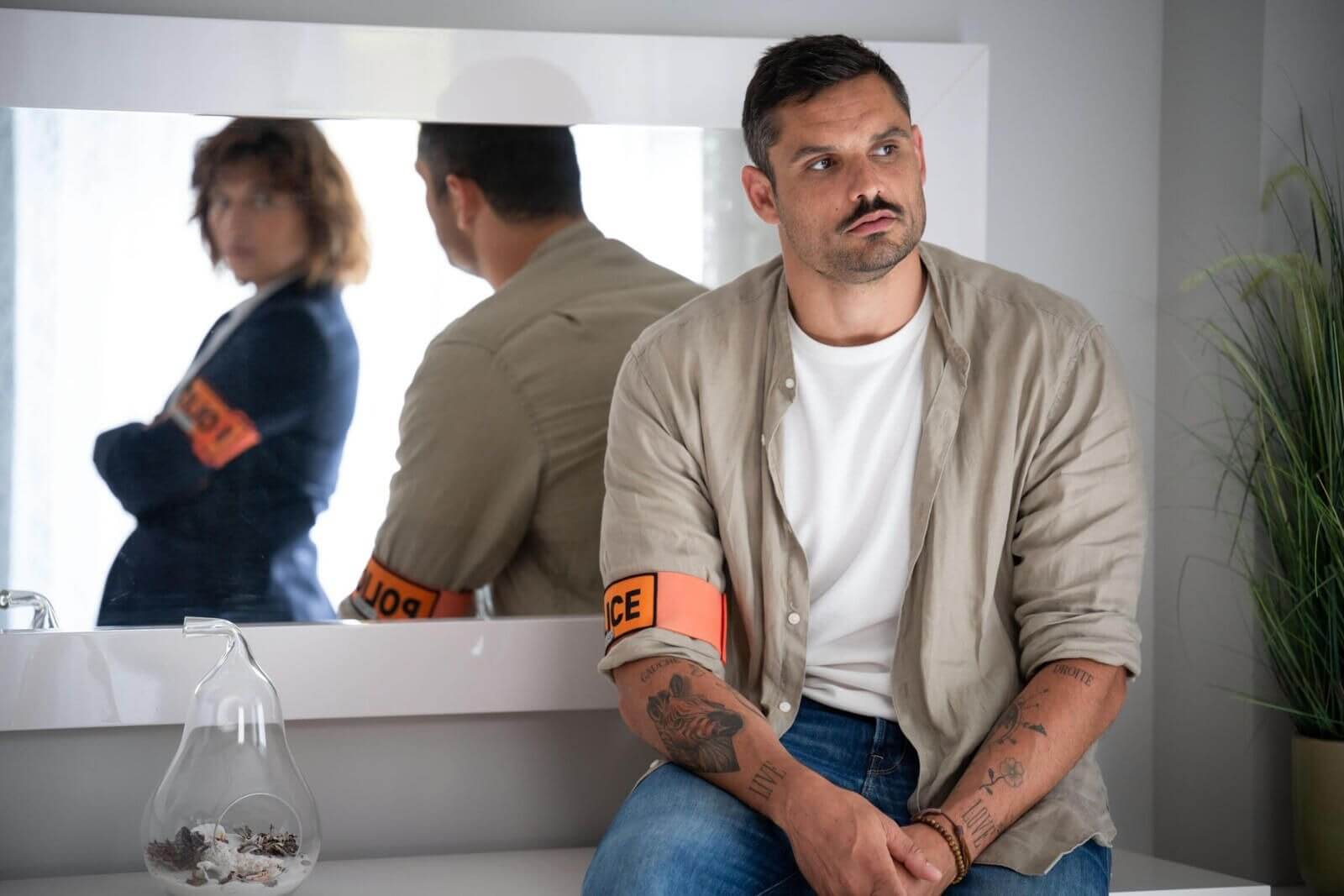 À priori : Florent Manaudou évoque son arrivée dans la série... "Je ne remplace pas Bruno Salomone"