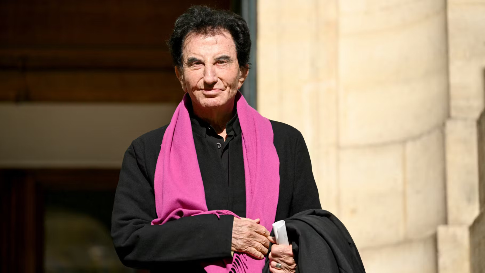 Jack Lang fulmine après avoir fait la queue au cinéma : "Après tout ce que j’ai fait"