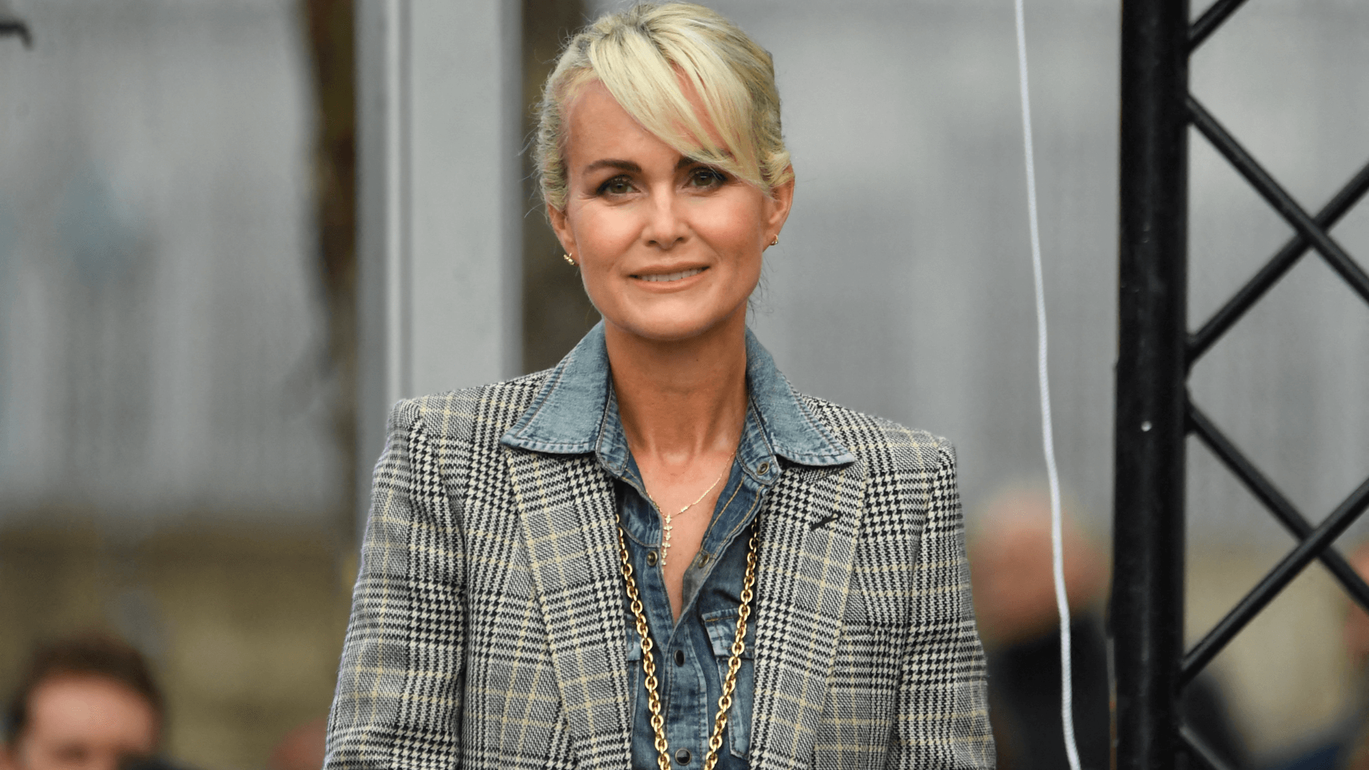 Laeticia Hallyday "folle de rage" : la veuve de Johnny Hallyday face à "une nouvelle trahison"