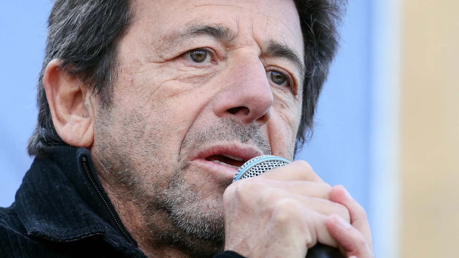 Patrick Bruel visé par une nouvelle plainte déposée en Belgique
