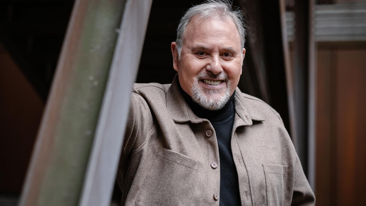 Philippe Risoli blessé par les moqueries sur son tube "Cuitas les bananas" : "J'avais écrit avec mes tripes…"