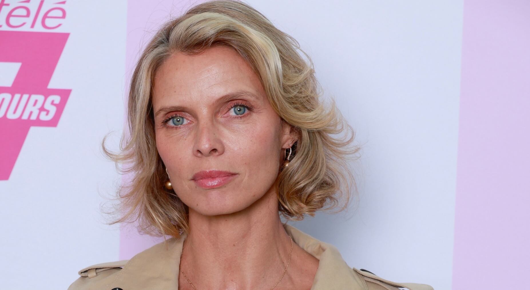 Sylvie Tellier réagit au commentaire malveillant d’un internaute : "Promis, demain, j’essaie d’être parfaite"