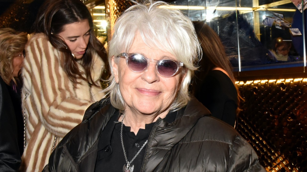 Catherine Lara ne garde pas un bon souvenir de Mask Singer : "C’était horrible"