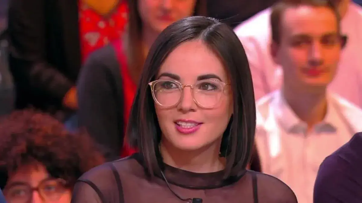 Agathe Auproux bloquée à Dubaï, elle fait une grosse mise au point : "Nous ne nous sentons pas en danger"