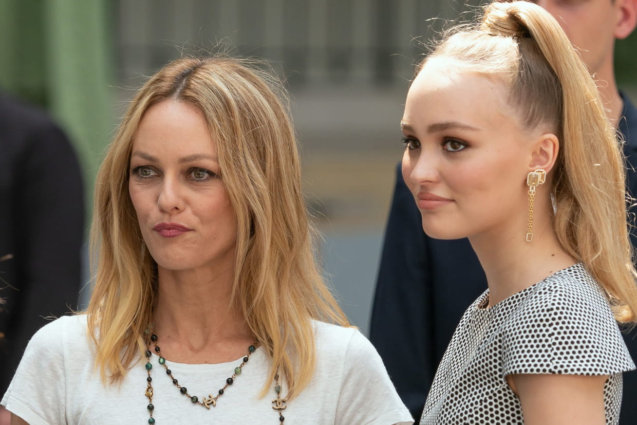 Lily-Rose Depp évoque sa relation avec sa mère, Vanessa Paradis : "Tout le monde a sa phase rebelle"