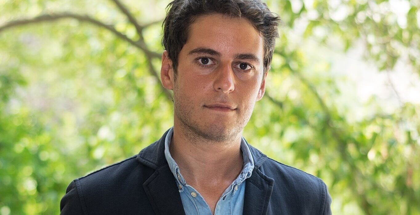 Gabriel Attal dévoile l'identité de son compagnon : "Ça a été un coup de foudre…"