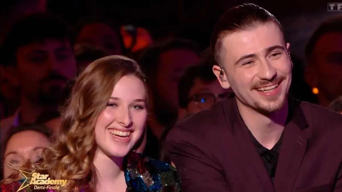 Pierre Garnier et Helena Bailly en couple ? Ce stratagème que la chanteuse aurait mis en place "pour faire diversion"