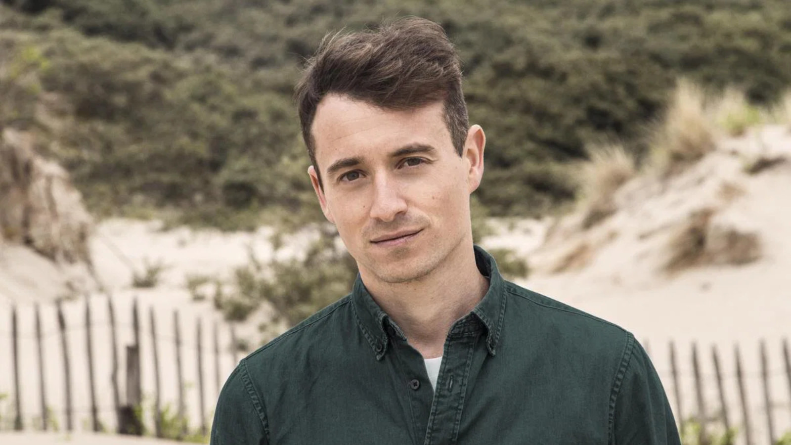 "Ça me rend dingue !" : Hugo Clément pointe du doigt ce qui l’agace à Paris