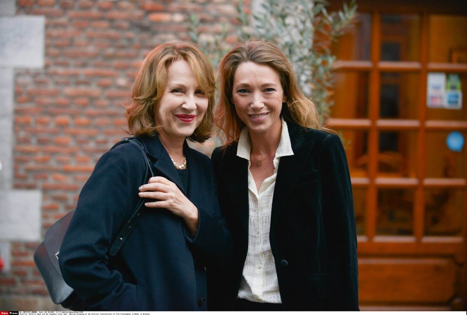 Mort de Nathalie Baye : Laura Smet "courageuse, Dominique Besnehard fait des confidences
