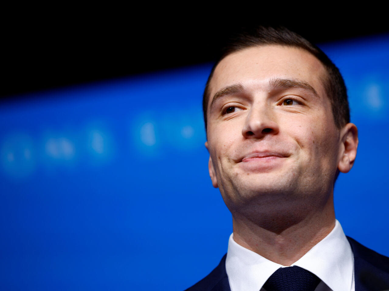 Jordan Bardella : cet humoriste ose une blague sur le président du RN et l’hantavirus