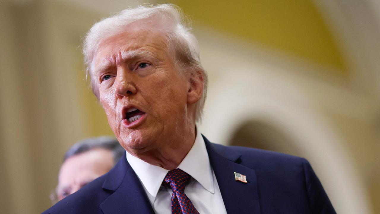 Donald Trump dérape face à une journaliste : sa réponse fait polémique
