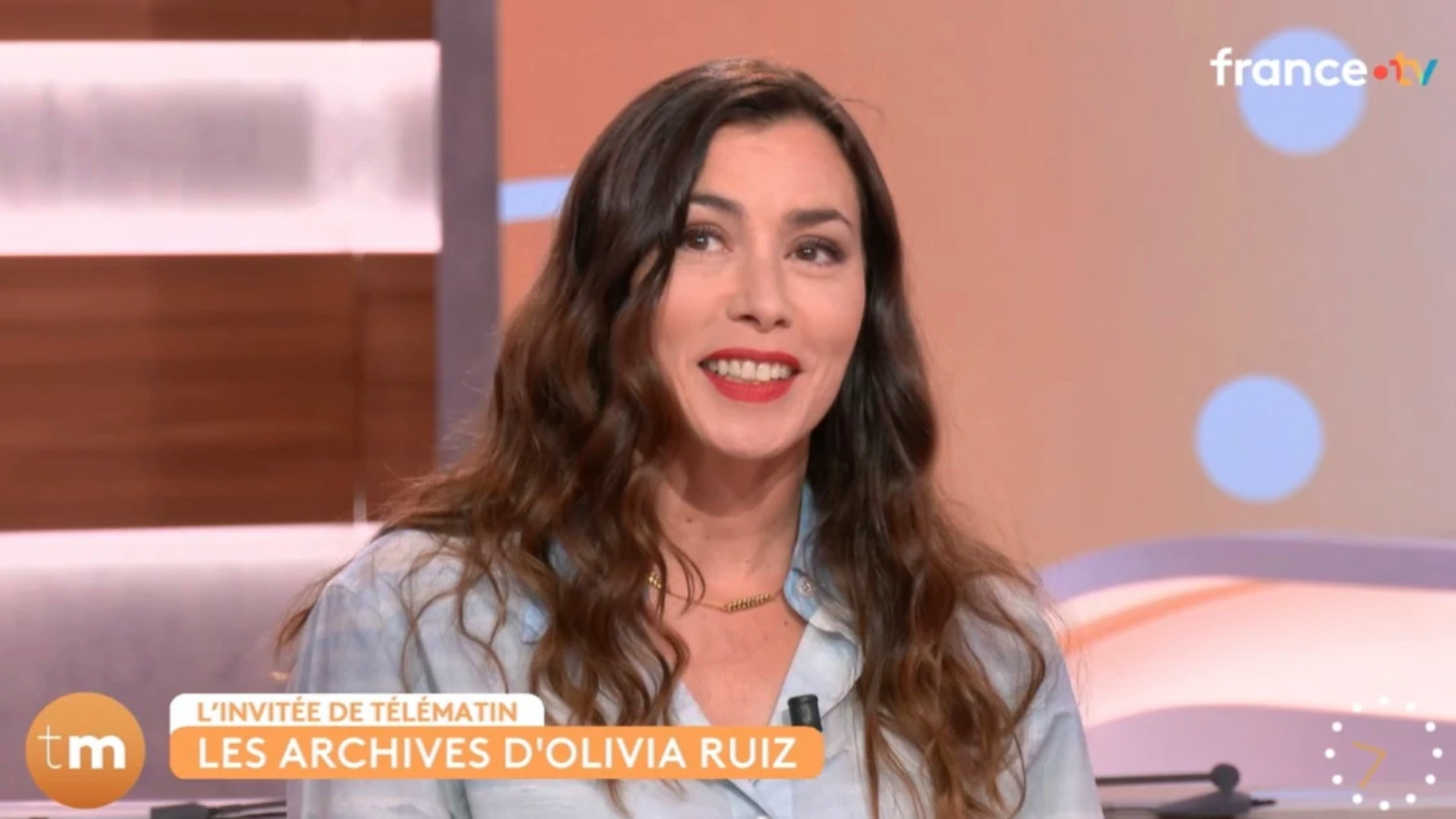 Olivia Ruiz évoque ses liens avec Jenifer, la gagnante de leur saison de la Star Academy