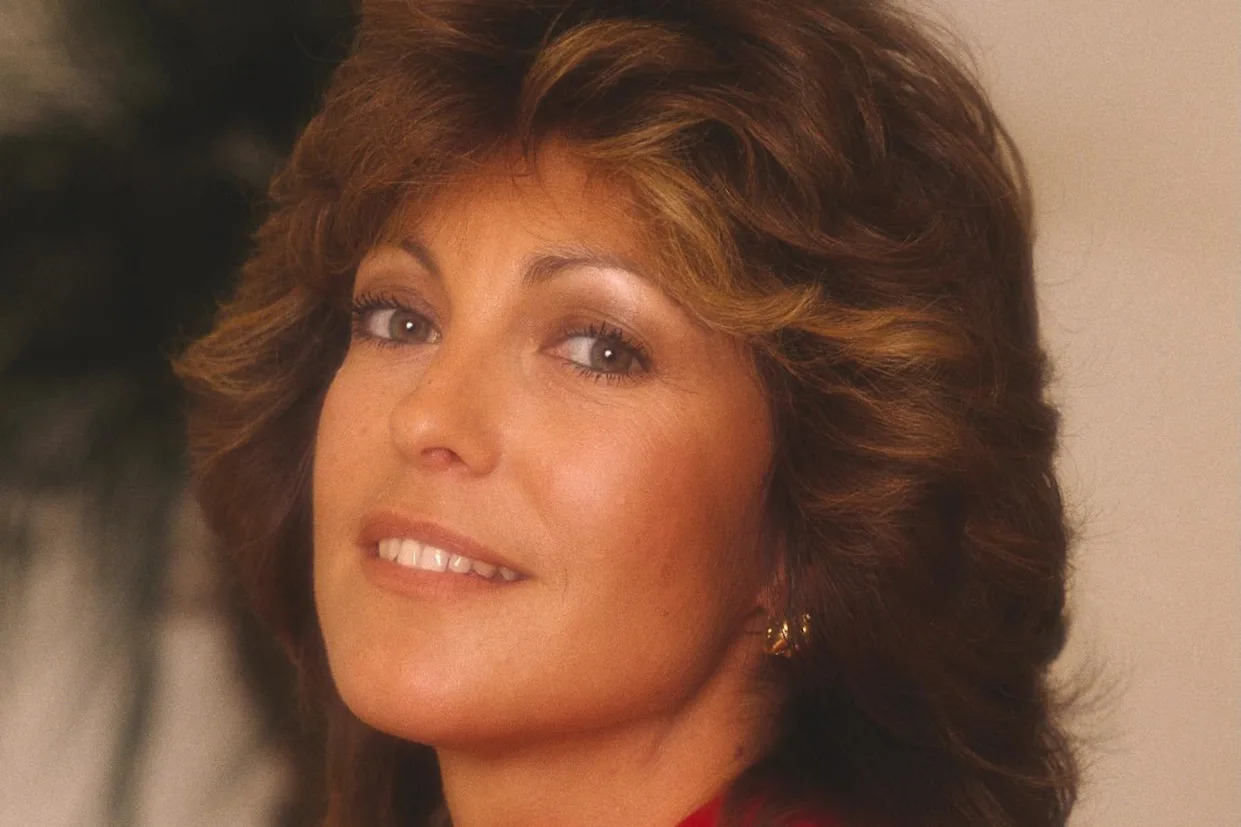 Mort de Chantal Nobel : Michel Drucker revient avec émotion sur l'accident causé par Sacha Distel, qui a brisé la carrière de l'actrice