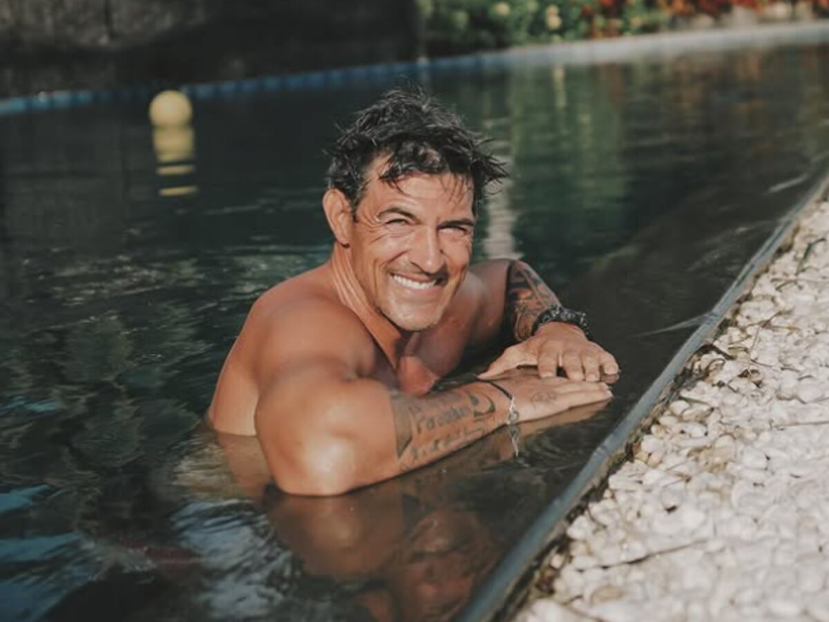 Jean-Pascal Lacoste évoque son addiction au cannabis : "10 à 12 pétards par jour"