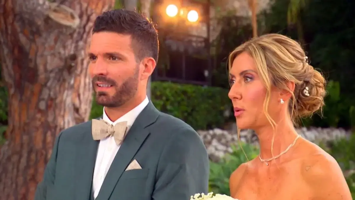 Mariés au premier regard : Laury dévoile des clichés inédits avec Antonin... "C’est la fin d’une expérience mais…"