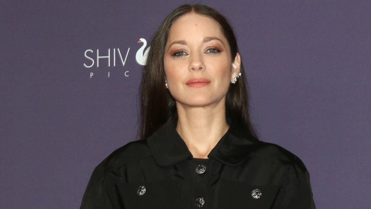 "En crise de larmes" : Marion Cotillard lance un appel au PSG pour son fils Marcel