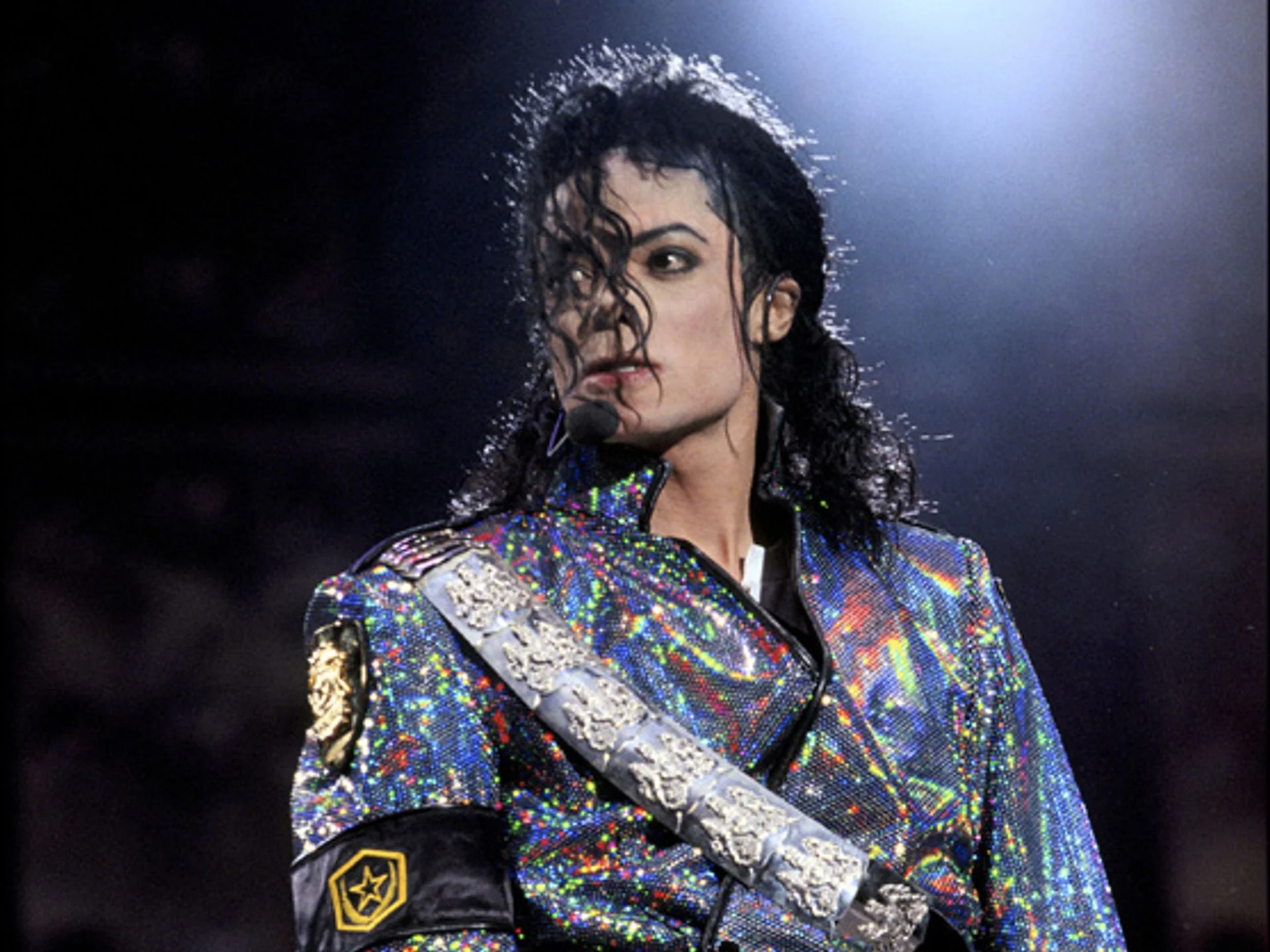 Michael Jackson accusé de pédophilie : "Impossible", selon Jacky Lombard, ancienne collaboratrice de la star