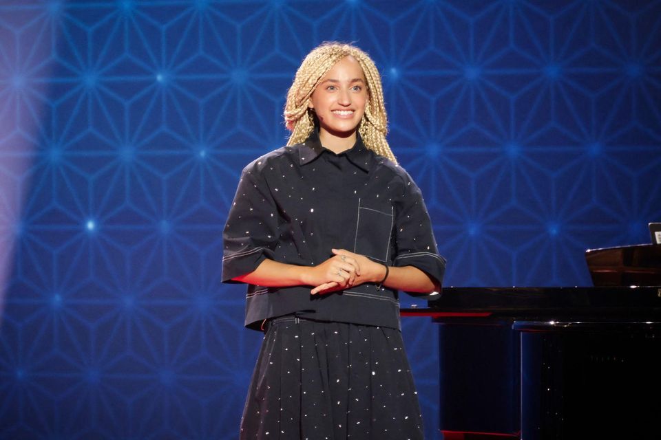 Eurovision 2026 : découvrez Monroe, la chanteuse lyrique de 17 ans qui représente la France au concours