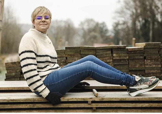 Perrine (L'amour est dans le pré) en pleine reconversion professionnelle : "Je vous laisse deviner…"