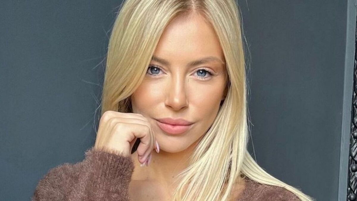 "Ça devient lourd" : enceinte, Stéphanie Clerbois répond cash aux critiques sur son physique