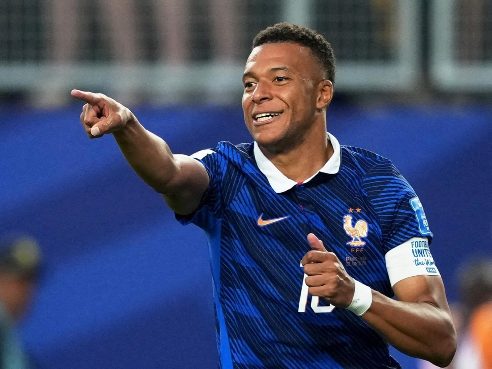Coupe du monde 2026 : un expert explique pourquoi les supporters tolèrent l’arrogance de Kylian Mbappé