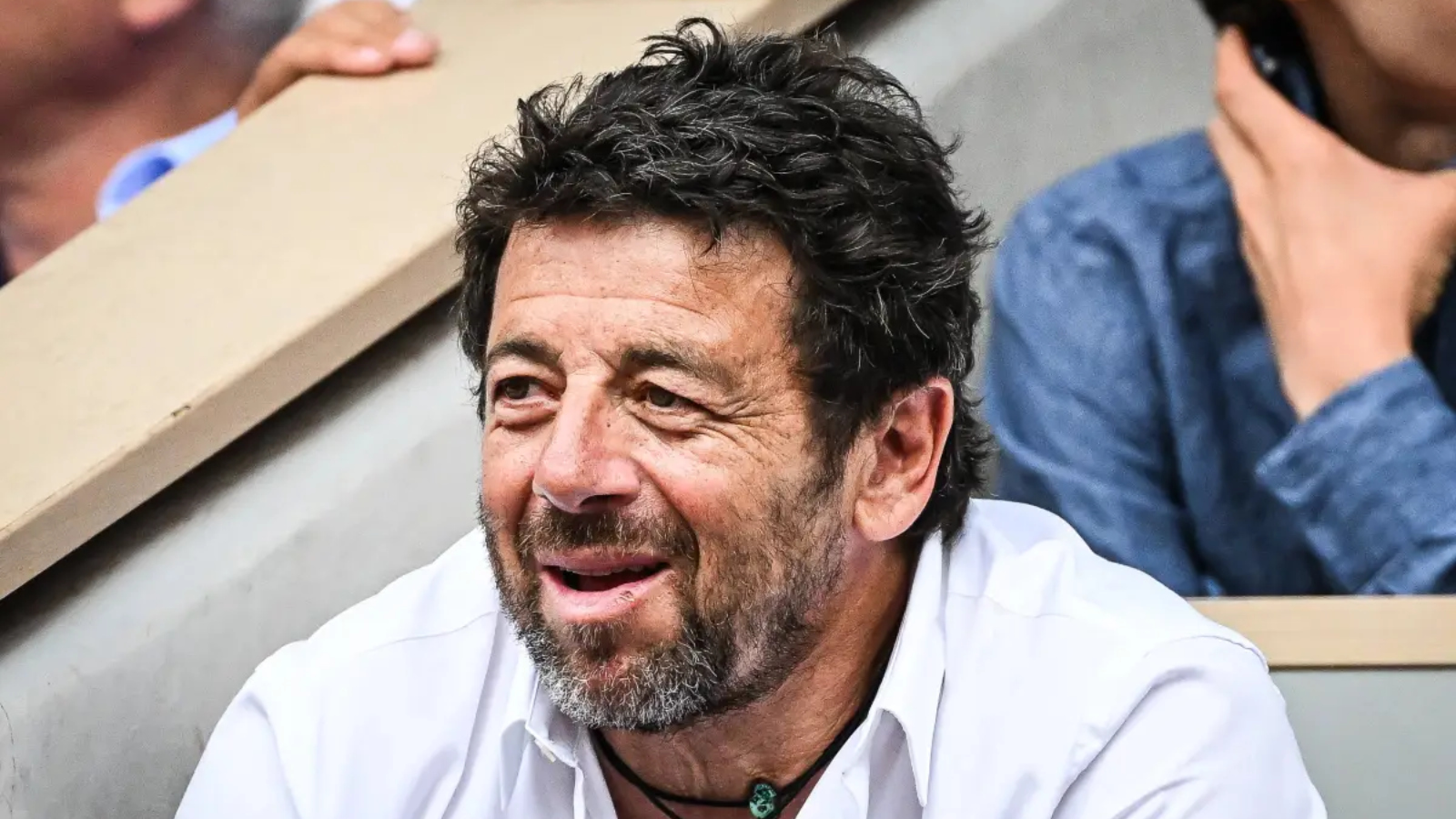 "C'est rodé en fait" : le récit glaçant d’une plaignante accusant Patrick Bruel d’agression sexuelle