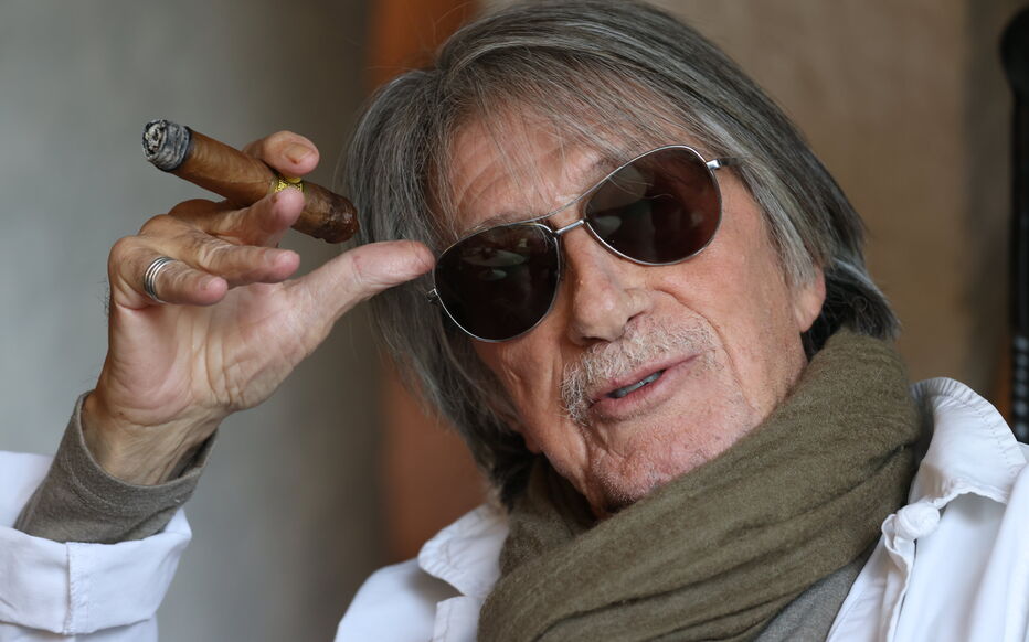 Antoine de Caunes donne des nouvelles de Jacques Dutronc : "C'était compliqué pour lui"