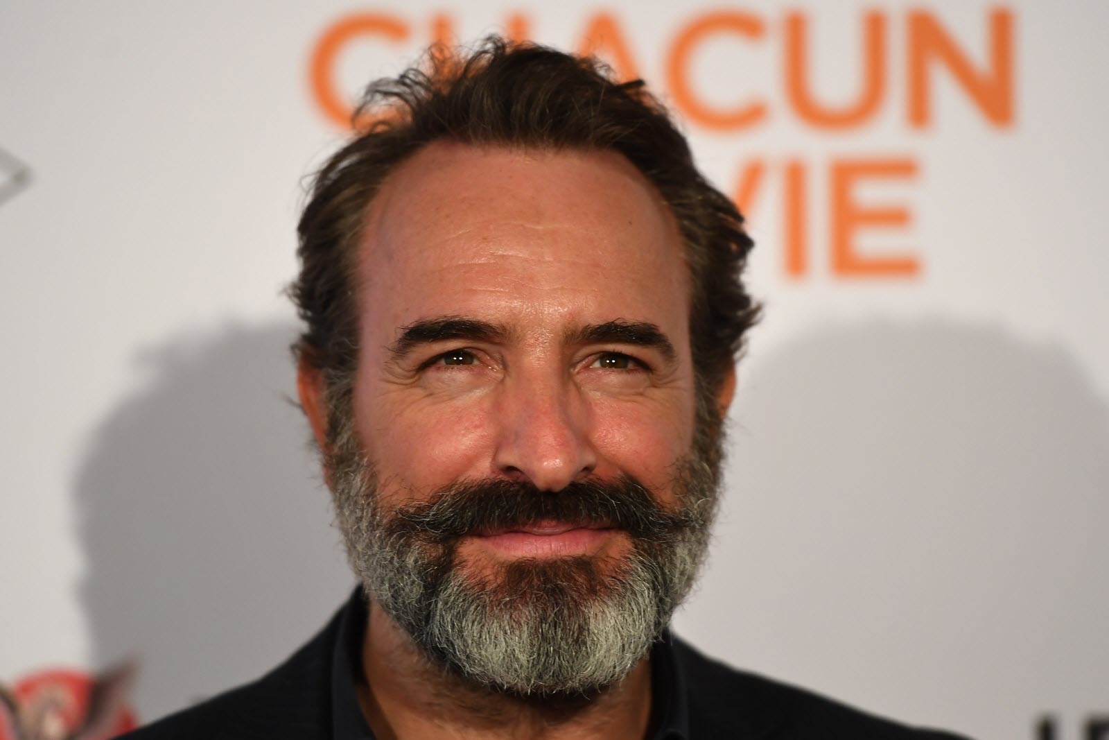 Le retour d'Un gars, une fille : Jean Dujardin se prononce sur son successeur