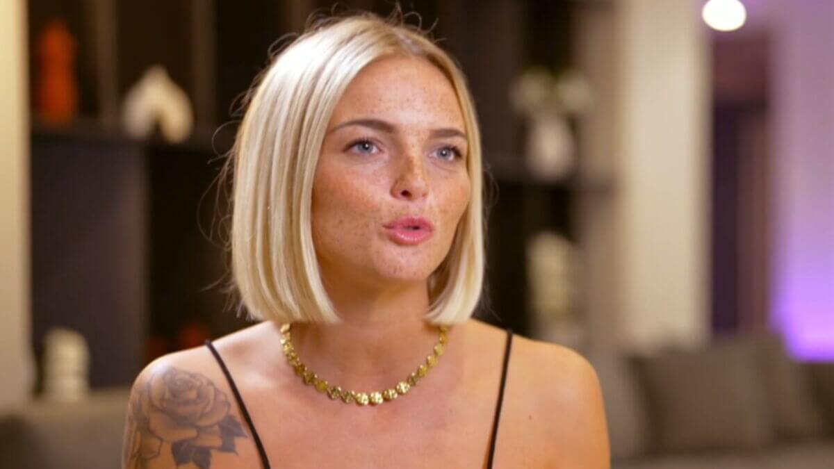 Julie (Mariés au premier regard) en veut à la production : "Ils ont préféré protéger Mathieu"
