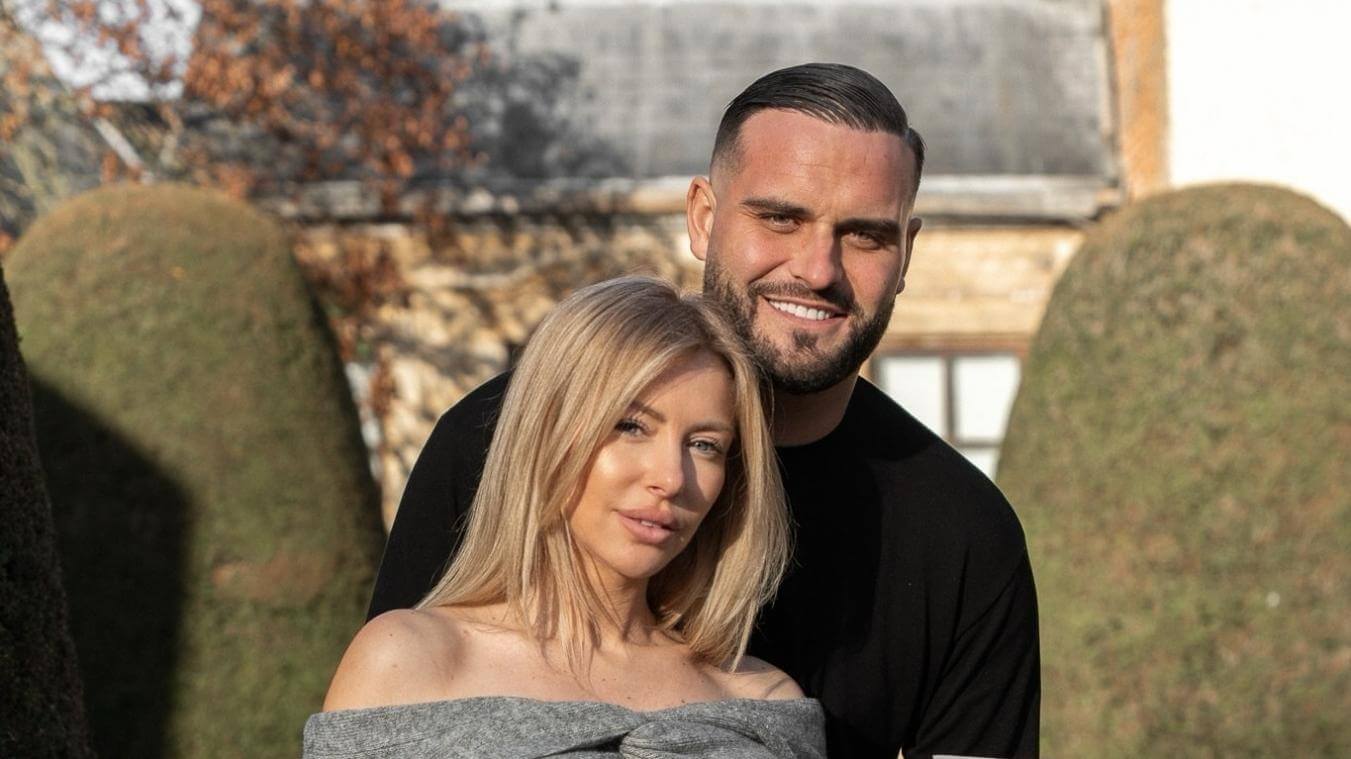Stéphanie Clerbois et Nikola Lozina parents : ils dévoilent une première photo de leur fille