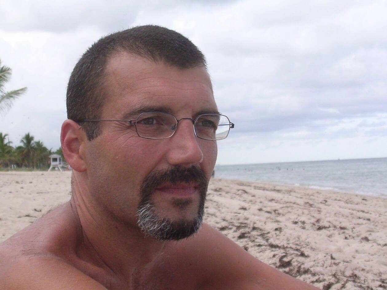 "Avez-vous vu cet homme ?" : Un avis de recherche émis à l'encontre de Xavier Dupont de Ligonnès lors du Mondial 2026