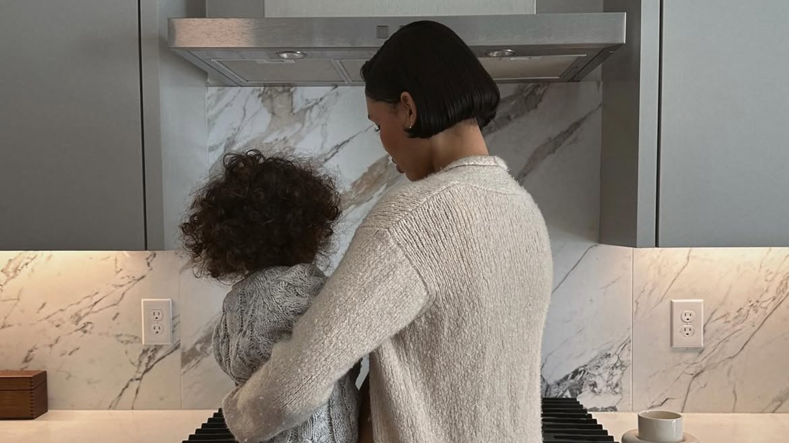 Cette influenceuse apprend le cancer de sa fille de 2 ans : "Ce n’est pas facile à dire"