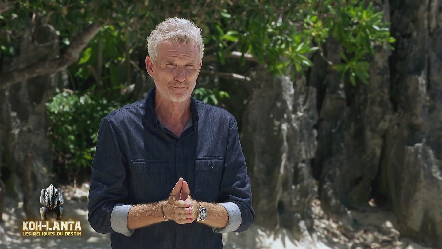 Denis Brogniart : ce surnom qu'on lui donne sur les tournages de Koh-Lanta aux Philippines