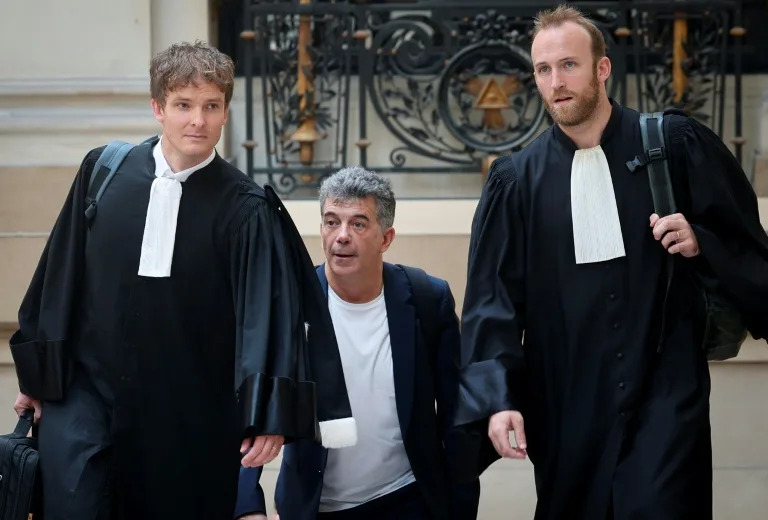 Stéphane Plaza jugé en appel pour violences conjugales : une peine plus clémente requise par le parquet