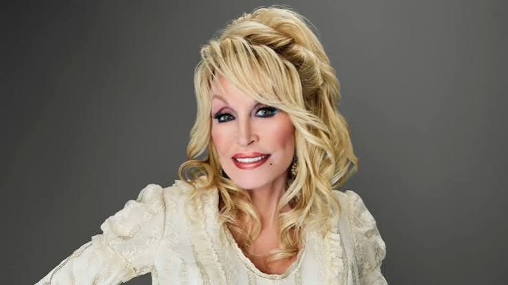 Mort de Dolly Parton : les causes de son décès dévoilées