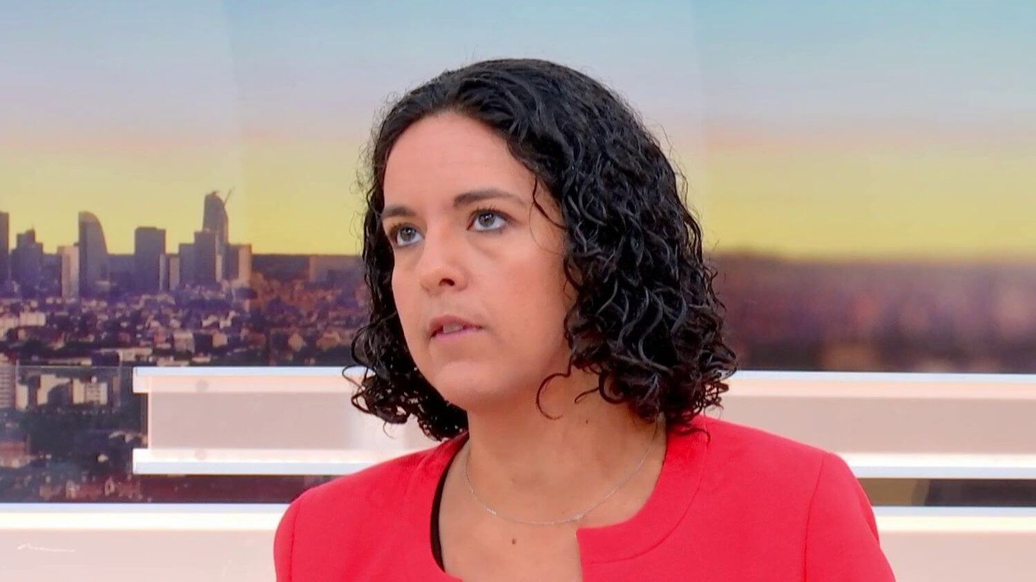 Manon Aubry mordue par une vipère : l’eurodéputée hospitalisée après des complications